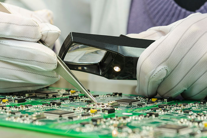 technologie-elektronik B+B Thermo-Technik | Ihr Messtechnik Spezialist | Creating measurement solutions | Deutschland | Germany | Elektronik